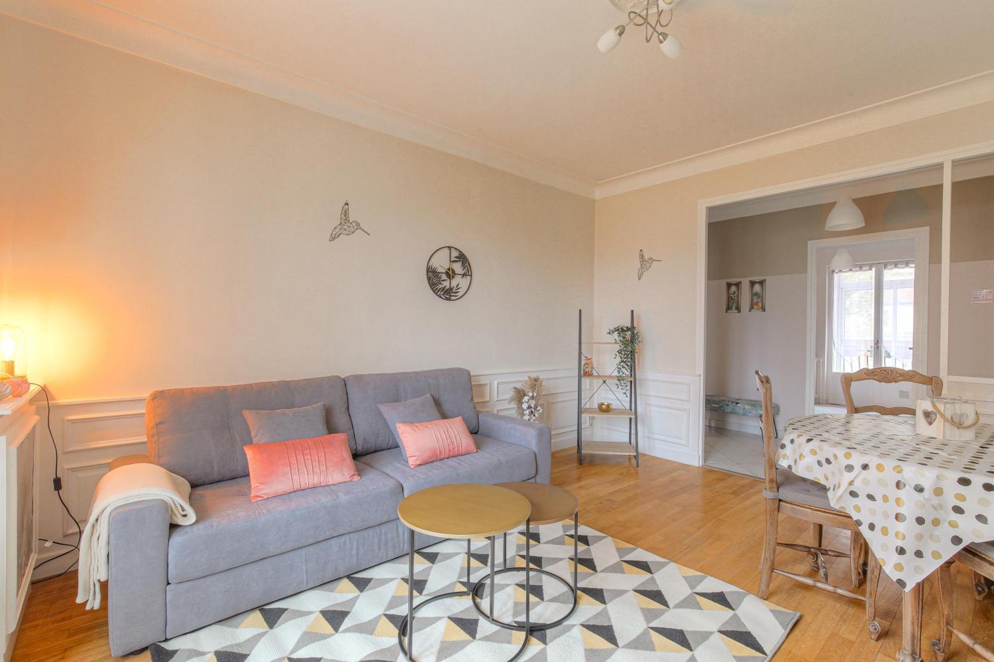 Le Parilly - Ma Cabotte Apartment Venissieux Ngoại thất bức ảnh